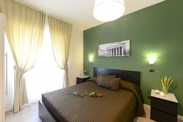 Tek Büyük Yataklı Oda (Pantheon)