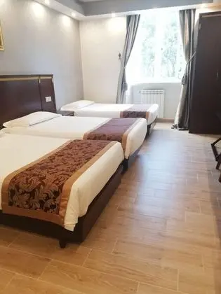 Classic Üç Kişilik Oda