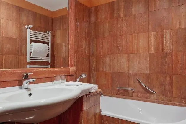 Deluxe Oda, 2 Tek Kişilik Yatak