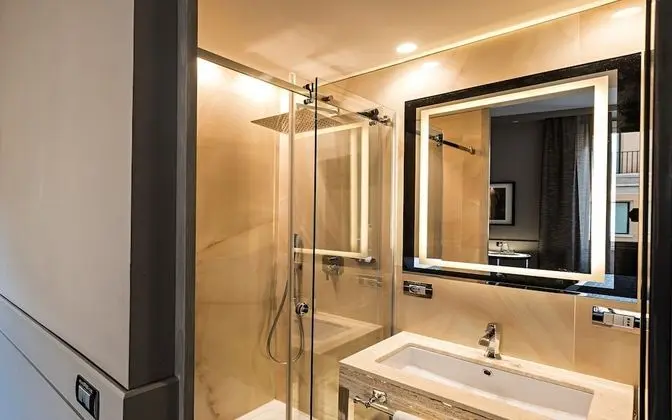 Family Dört Kişilik Oda