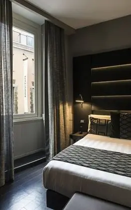 Superior Tek Büyük veya İki Ayrı Yataklı Oda