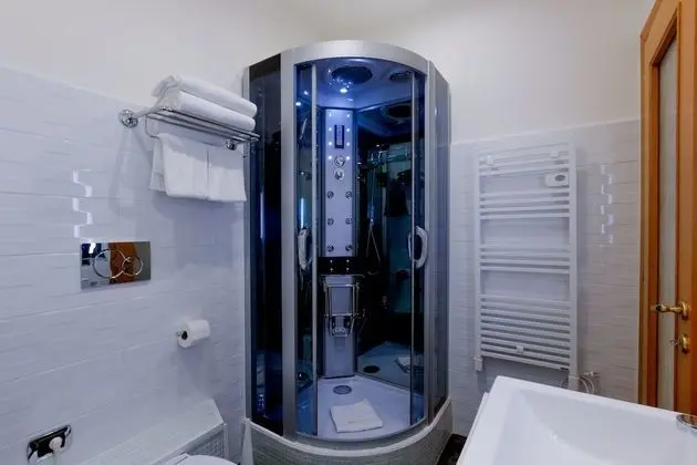 Superior Tek Büyük Yataklı Oda