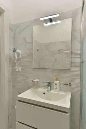 Tek Büyük veya İki Ayrı Yataklı Oda