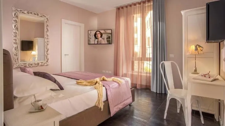 Superior Tek Büyük Yataklı Oda