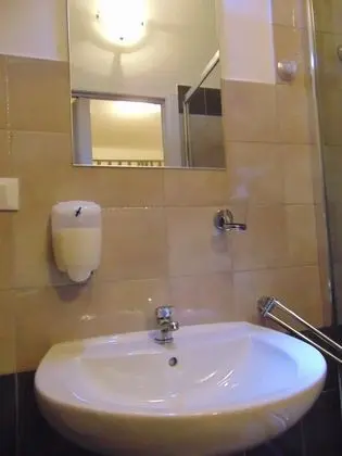 Deluxe Tek Büyük Yataklı Oda, Balkon