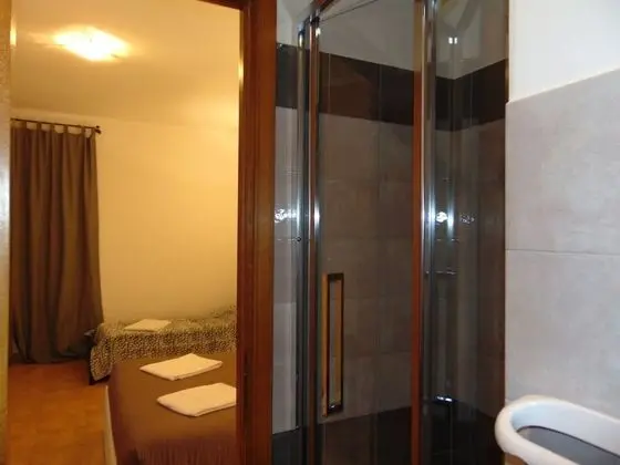 Family Üç Kişilik Oda