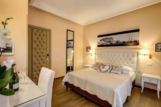 Superior Tek Büyük veya İki Ayrı Yataklı Oda