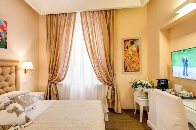 Superior Tek Büyük Yataklı Oda, Şehir Manzaralı