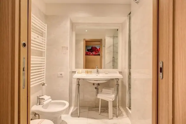 Superior Tek Büyük Yataklı Oda, Şehir Manzaralı