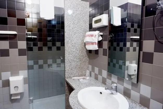 Classic İki Ayrı Yataklı Oda