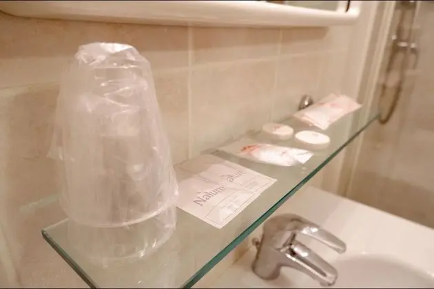 Classic Tek Büyük Yataklı Oda