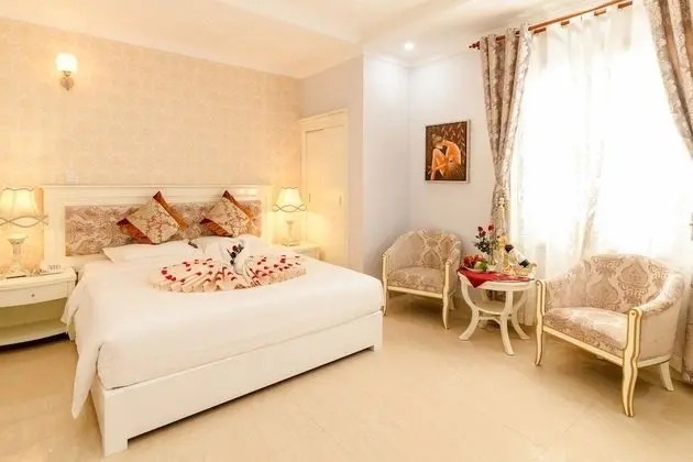 Deluxe Tek Büyük Yataklı Oda, Bahçe Manzaralı (Villa)