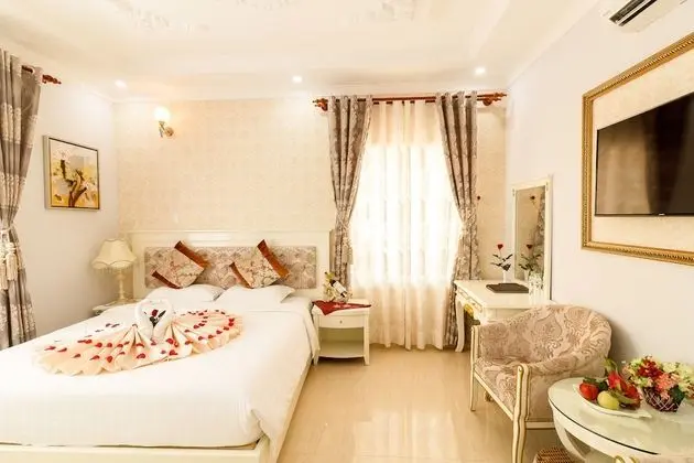 Deluxe Tek Büyük Yataklı Oda, Bahçe Manzaralı (Villa)