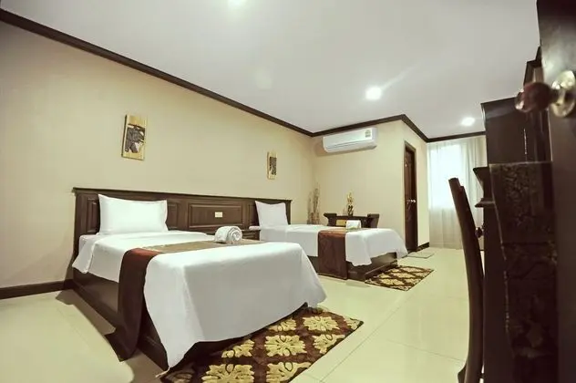 Deluxe Tek Büyük veya İki Ayrı Yataklı Oda