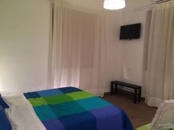 Standard Tek Büyük veya İki Ayrı Yataklı Oda, 1 Yatak Odası, Sigara İçilmez, Banyolu/Duşlu