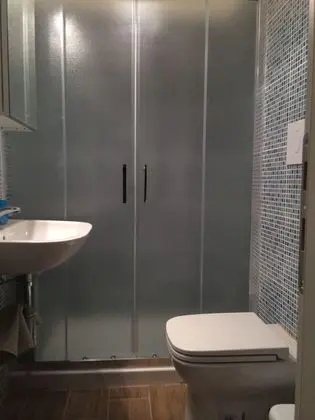 Standard Tek Büyük veya İki Ayrı Yataklı Oda, 1 Yatak Odası, Sigara İçilmez, Banyolu/Duşlu