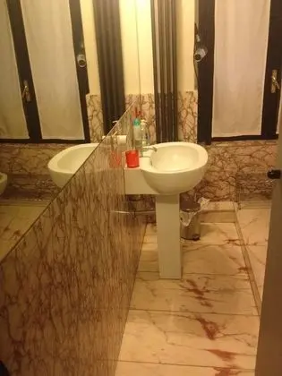Üç Kişilik Oda