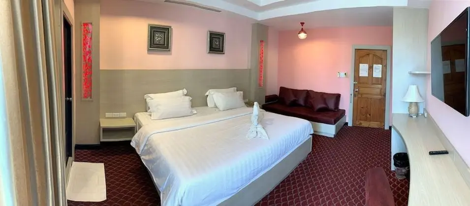 Luxury Tek Büyük Yataklı Oda, 1 En Büyük (King) Boy Yatak, Sigara İçilmez, Havuz Manzaralı