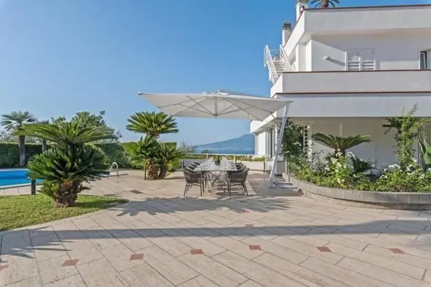 Villa, Sigara İçilebilir