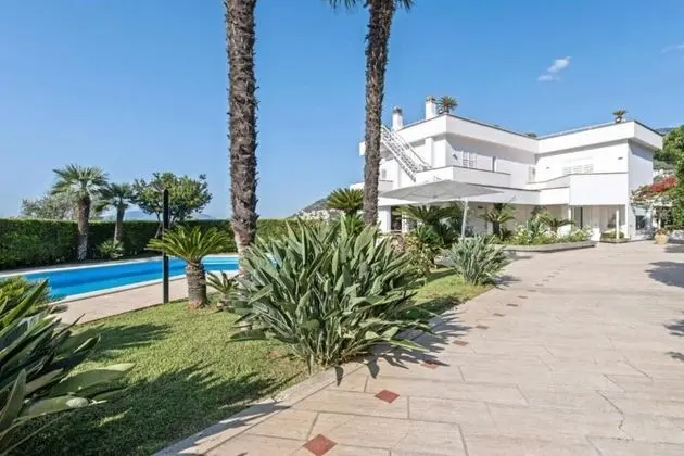 Villa, Sigara İçilebilir