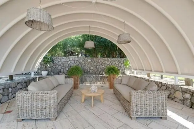Villa, Sigara İçilebilir