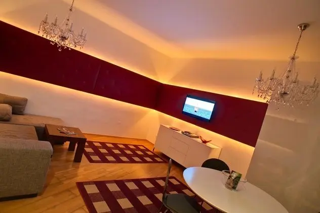 City Apart Daire, Avlu