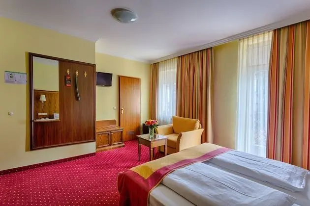 Superior Tek Büyük Yataklı Oda, Balkon