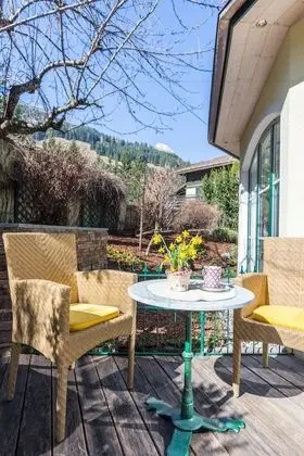 Comfort Tek Büyük Yataklı Oda, Balkon, Dağ Manzaralı