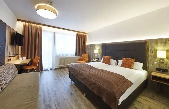 Superior Tek Büyük Yataklı Oda, Balkon