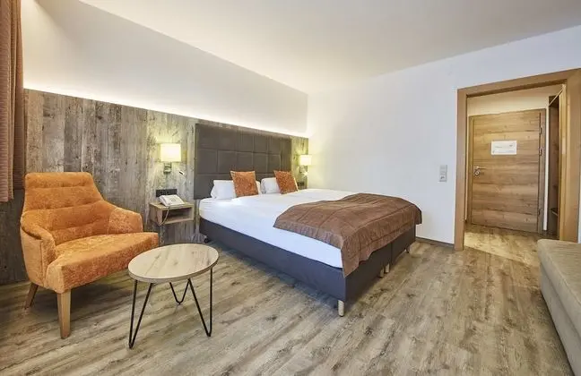 Superior Tek Büyük Yataklı Oda, Balkon