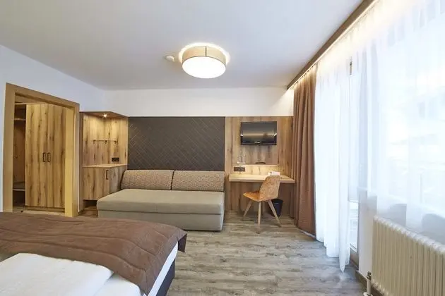 Superior Tek Büyük Yataklı Oda, Balkon