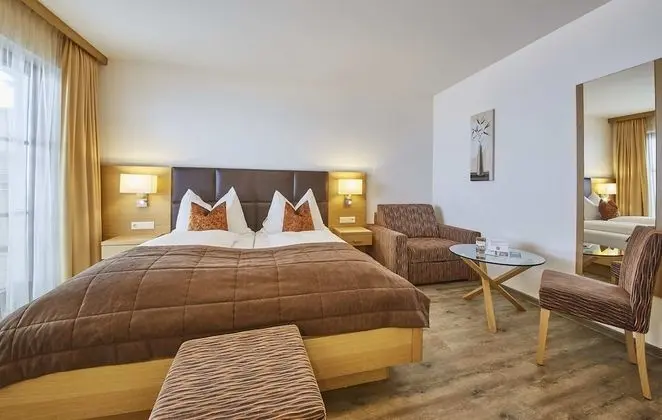 Superior Tek Büyük Yataklı Oda, Ek Bina