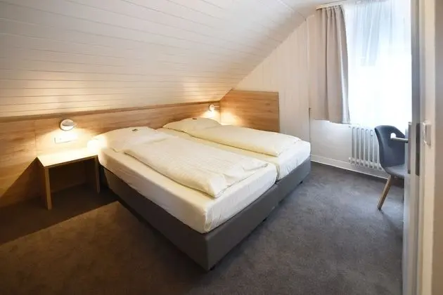 Comfort Tek Büyük Yataklı Oda