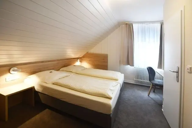 Comfort Tek Büyük Yataklı Oda (A)
