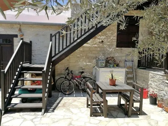 Stüdyo (Small)