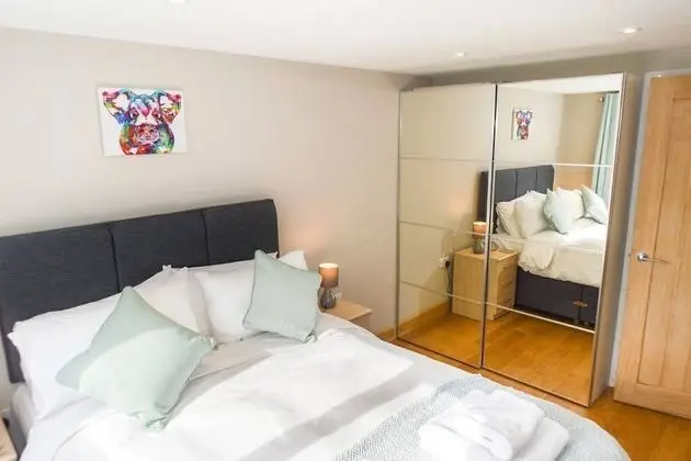 Ev, 5 Yatak Odası (Sleeps 10)