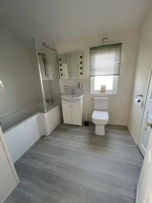 Luxury Apart Daire, Banyolu/Duşlu
