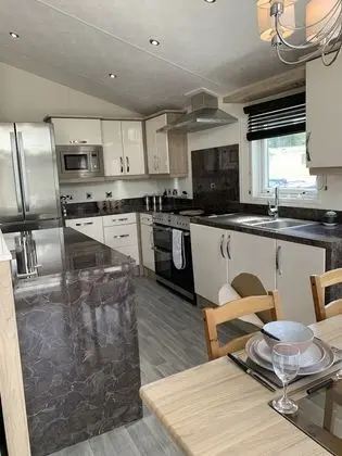Luxury Apart Daire, Banyolu/Duşlu