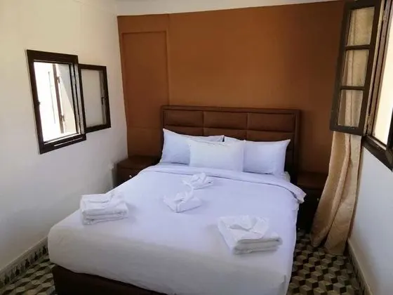 Standard Tek Büyük Yataklı Oda