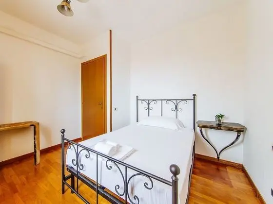 Apart Daire, Birden Çok Yatak, Sigara İçilmez