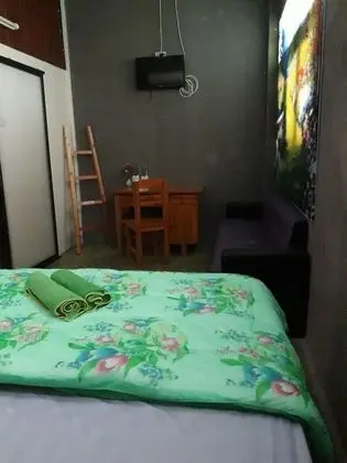 Standard Twin Room with Air-Condition