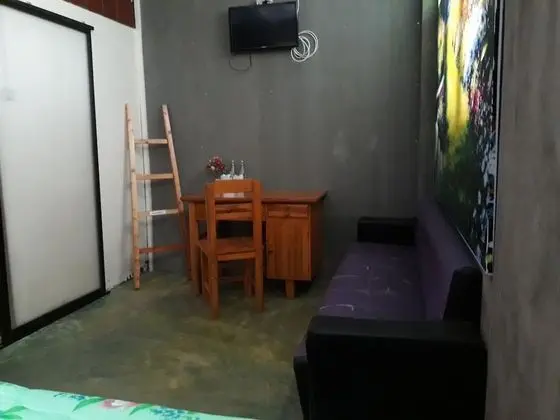 Standard Twin Room with Air-Condition