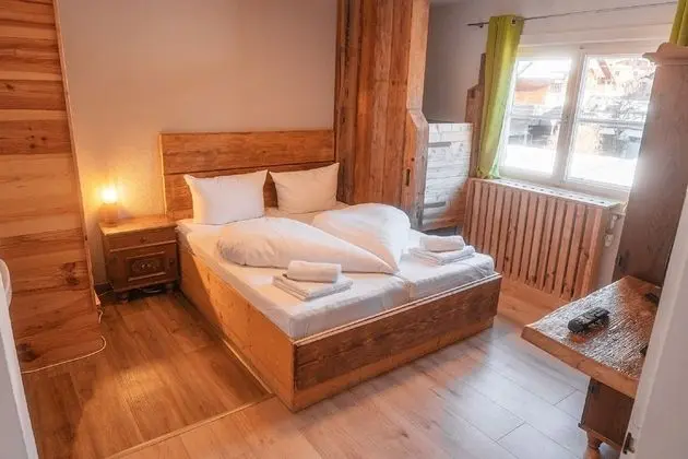 Tek Büyük Yataklı Oda