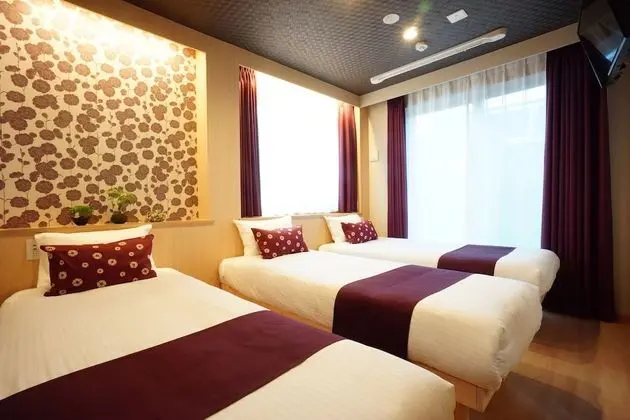 Deluxe Üç Kişilik Oda