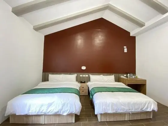 Dört Kişilik Oda, Dağ Manzaralı
