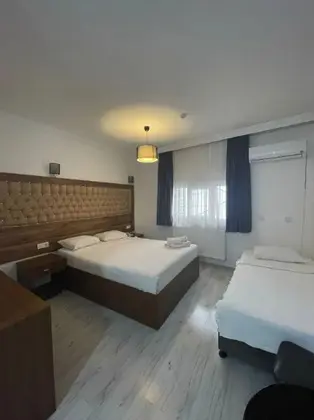 Standart Oda, Kara Manzaralı, Balkonsuz