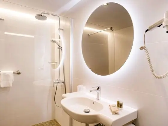 Standard Oda, 1 Çift Kişilik Yatak