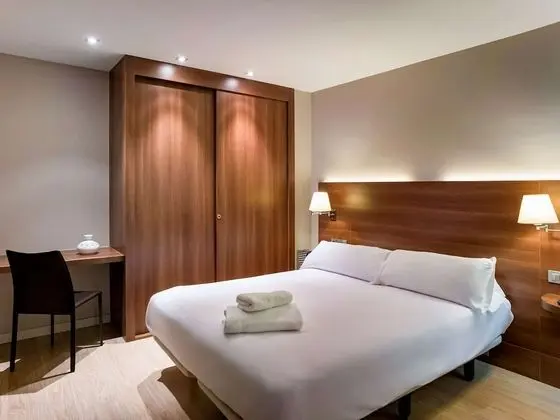 Standard Oda, 1 Çift Kişilik Yatak