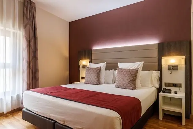 Superior Tek Büyük Yataklı Oda