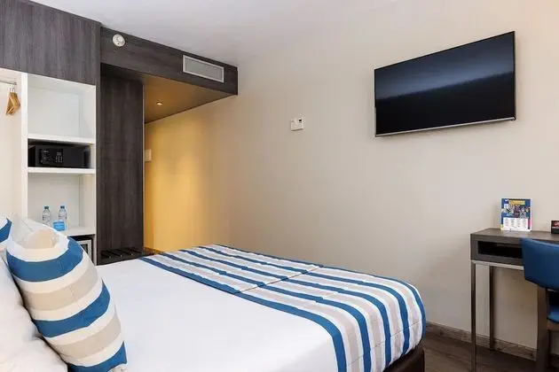 Superior Tek Büyük Yataklı Oda